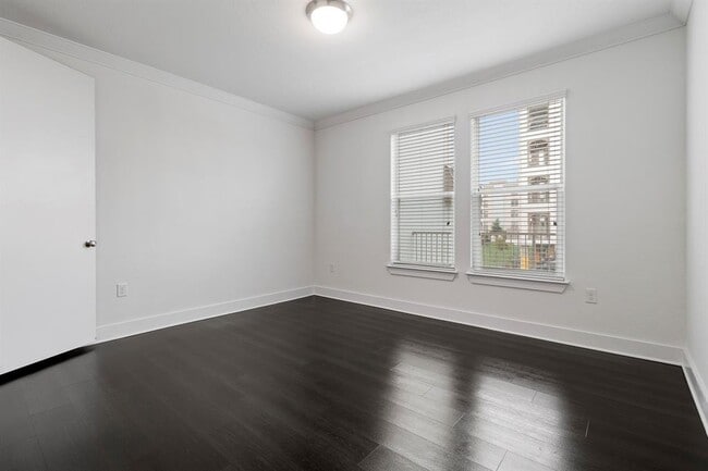 Building Photo - 3300 Towers Blvd