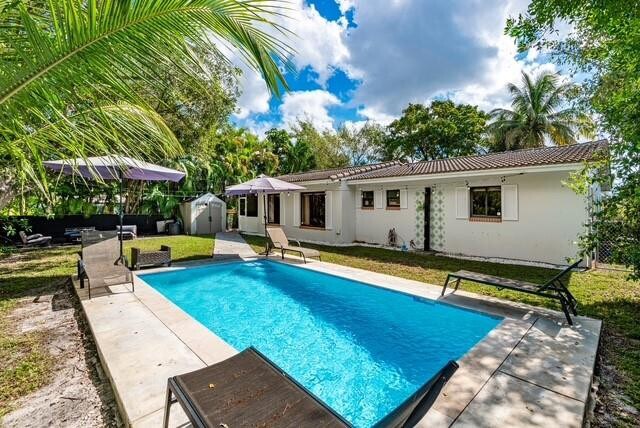 Building Photo - 7509 NW 40th Pl