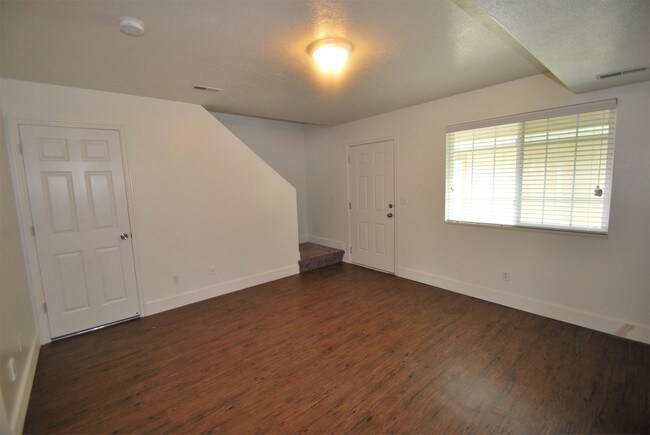 Building Photo - 157 W 1310 S