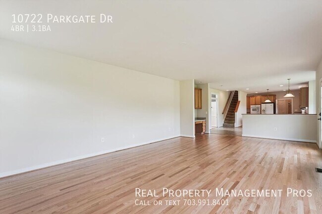 Building Photo - 10722 Parkgate Dr
