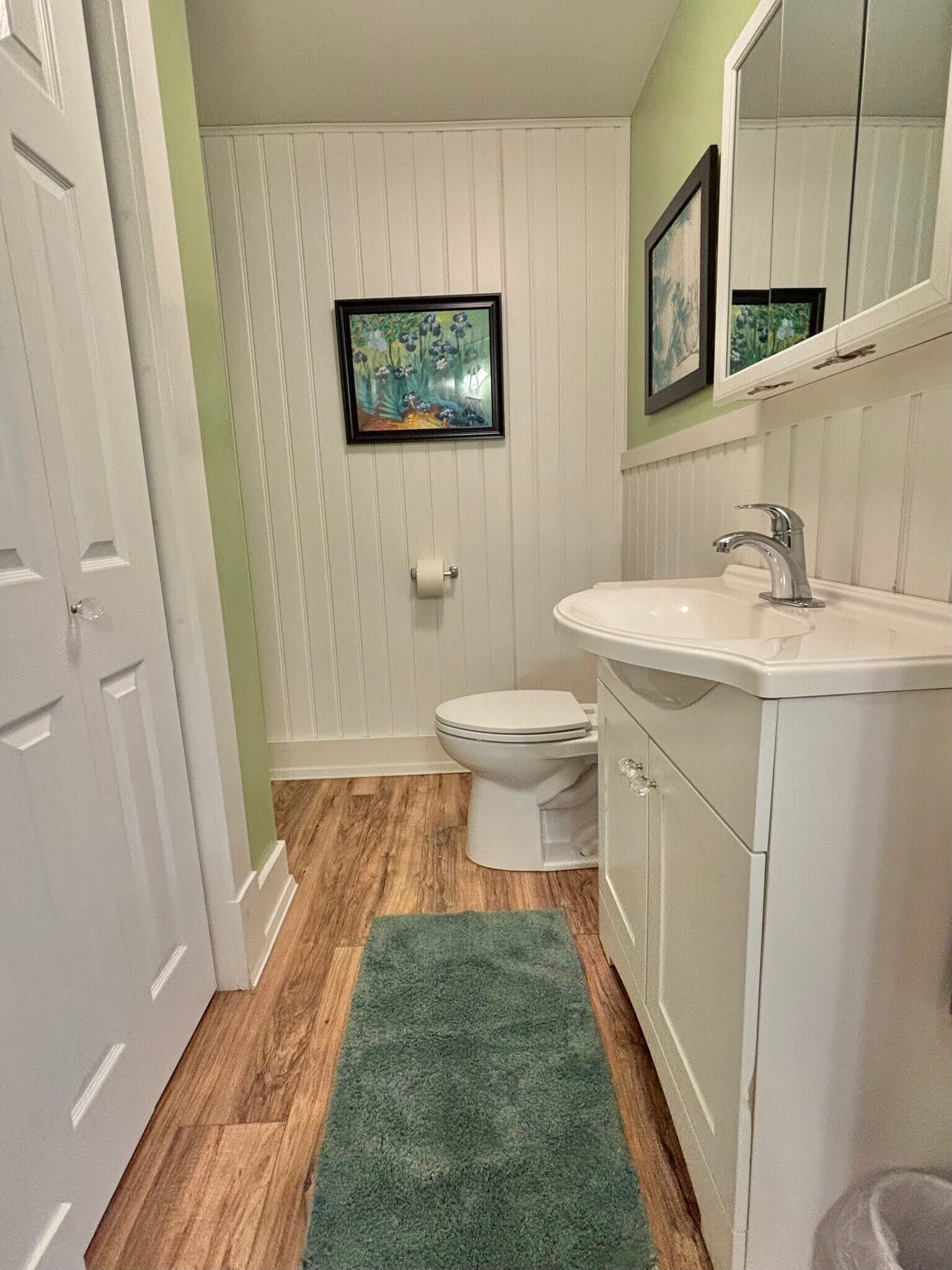 Half bath with storage - 20 Mansfield Pl