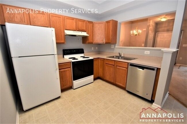 Building Photo - 1967 buckwheat court