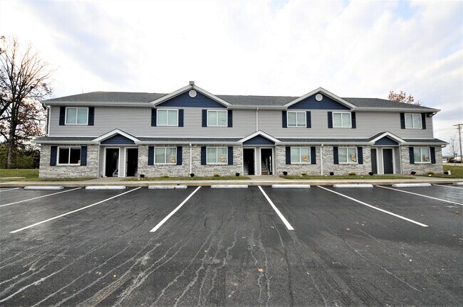 Building Photo - 210 Arlington Way