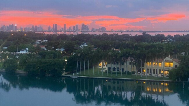 Building Photo - 5600 Collins Ave