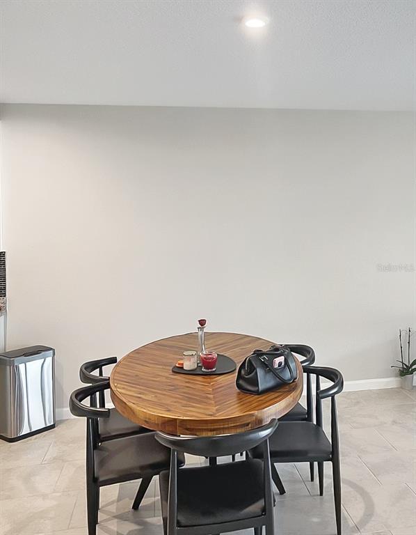 Building Photo - 17865 Turning Leaf Cir