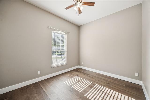 Building Photo - 1211 Windgate Wy