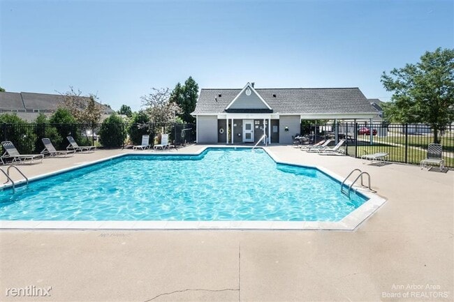 Building Photo - 1381 Millbrook Trail