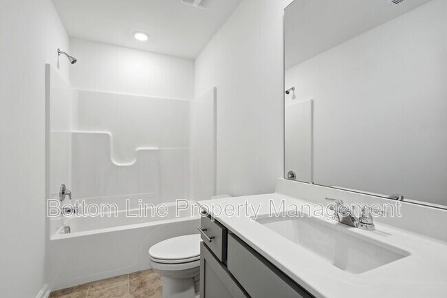 Building Photo - 2308 Oakwood Mdws Ct