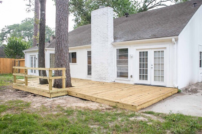 Building Photo - 12723 Ravensway Dr