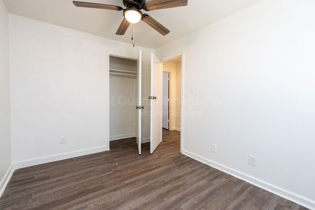 Building Photo - 4471 E Boston Dr