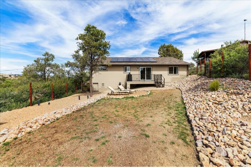 Building Photo - 1720 N Topaz Rd