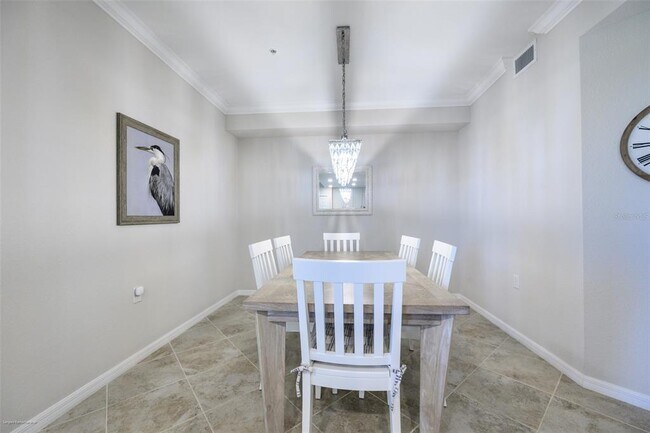 Building Photo - 14061 Heritage Landing Blvd