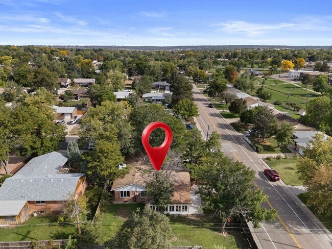 Building Photo - Charming 3BR, 2,200 Sq Ft SFR in Broomfield