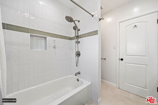 Building Photo - 1501 W 104th St