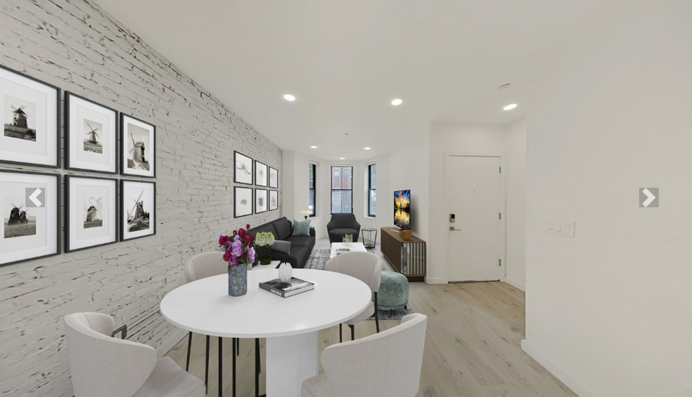 Primary Photo - 2 Worthington St