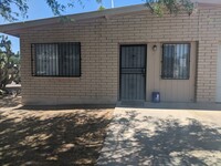 Building Photo - 1 Bedroom and 1 Bath Unit