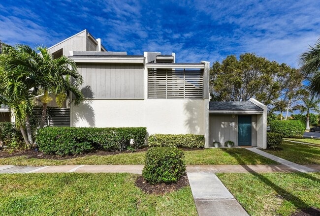 Building Photo - 1605 S US HIGHWAY 1