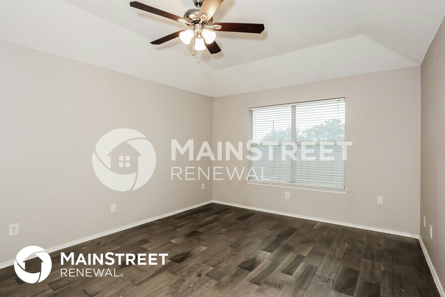Building Photo - 517 Bretts Way