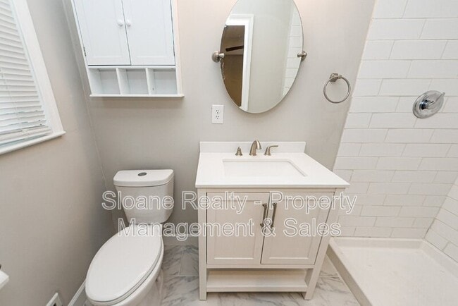 Building Photo - 1010 Yorktown Dr