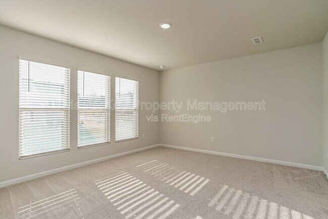 Building Photo - 1102 Carpenter Falls Ave