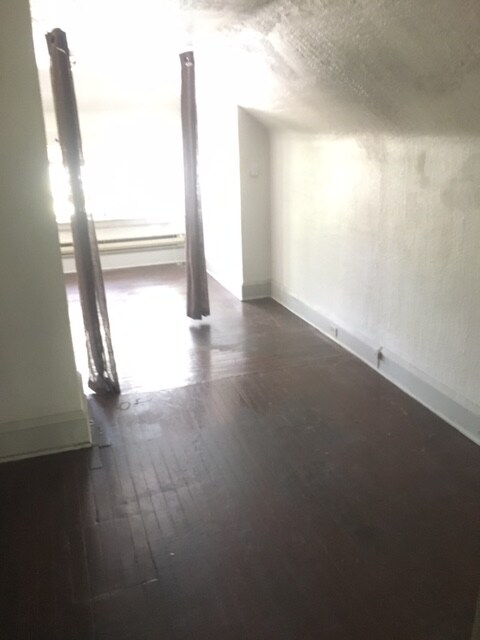 Building Photo - 3132 Meadowbrook Blvd