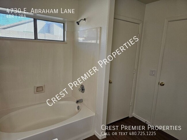 Building Photo - 4730 E Abraham Ln