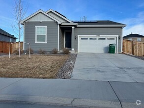 Building Photo - Beautiful Rancher just West of Denver!