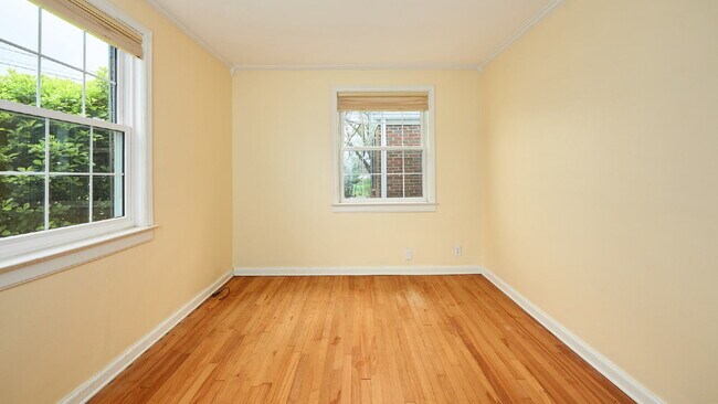 Building Photo - For Rent: 3BR, 2BA home in Inglewood (Please do not apply without speaking with us first.)