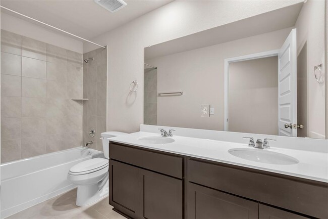 Building Photo - 9200 Furman Dr