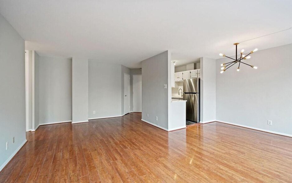 Building Photo - 1545 18th St NW