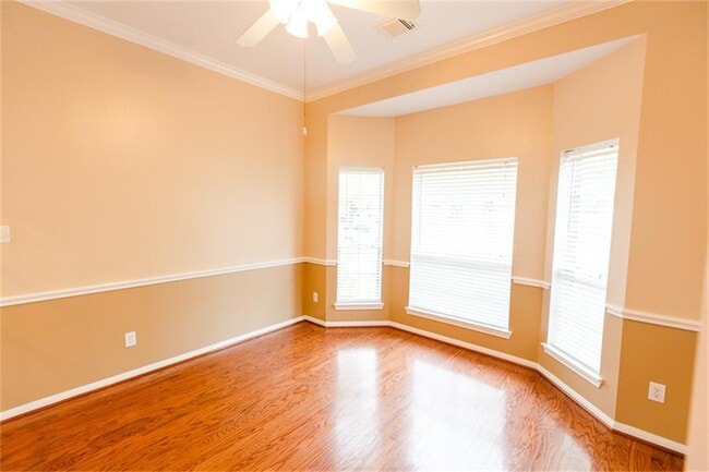 Building Photo - 314 Blossomwood Dr