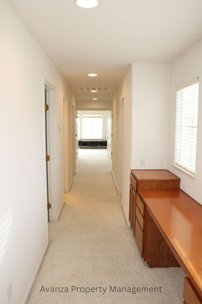 Building Photo - Home for Rent