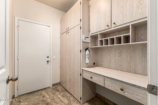 Building Photo - 14316 W Gunsight Dr