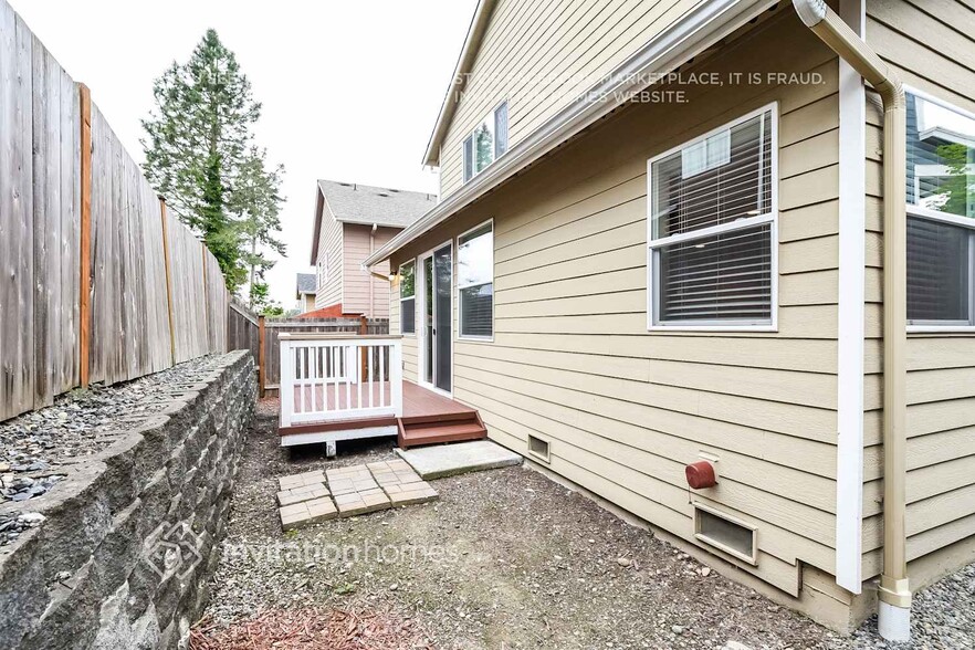 Building Photo - 2412 193rd St SW