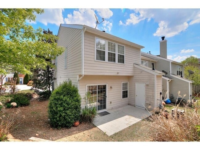 Building Photo - 4171 Howell Park Rd