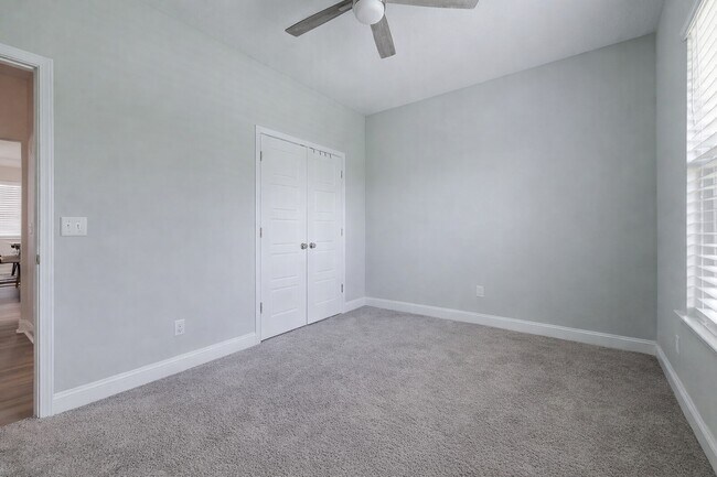 Building Photo - 106 Cobbleton Dr