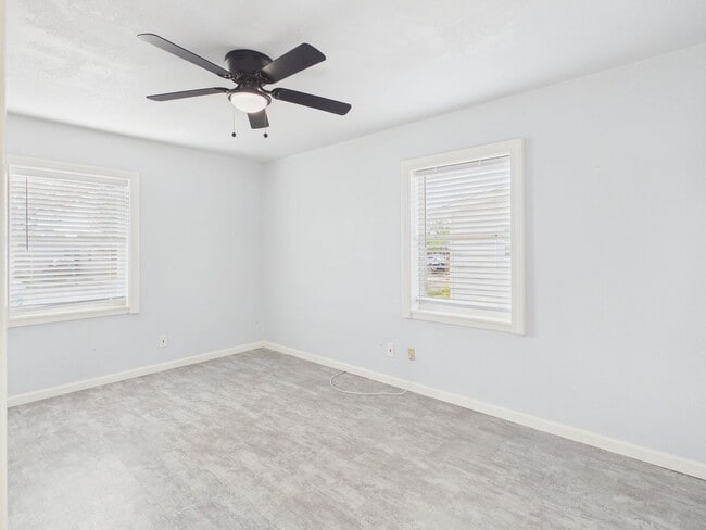 Building Photo - 4620 S Hayden St