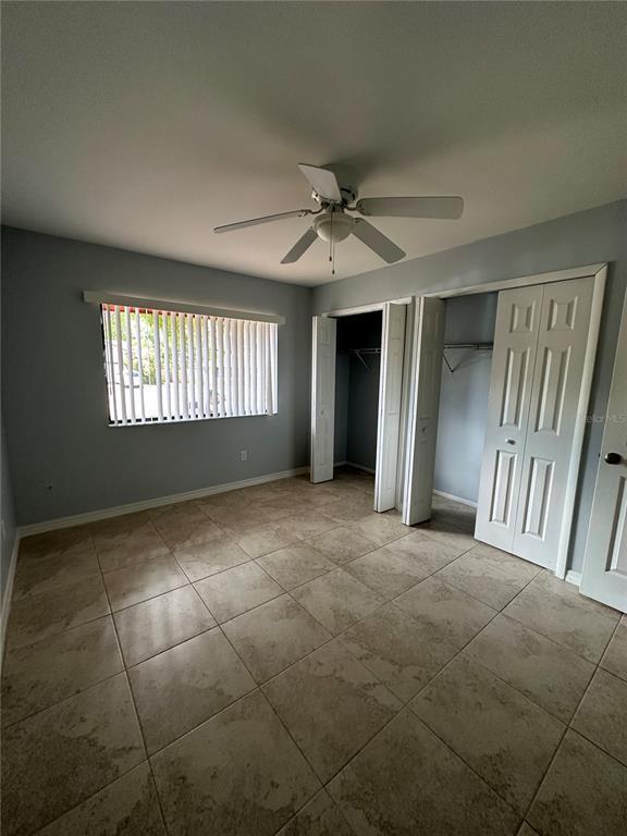 Building Photo - 7939 Glen Abbey Cir