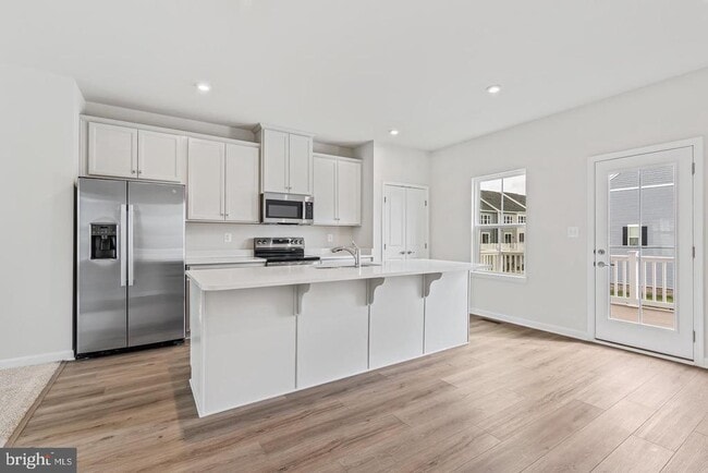 Building Photo - 9346 Tanfield Dr