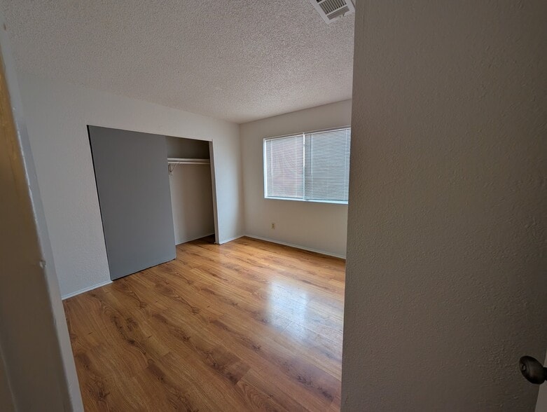 Building Photo - 9227 Kelley Dr