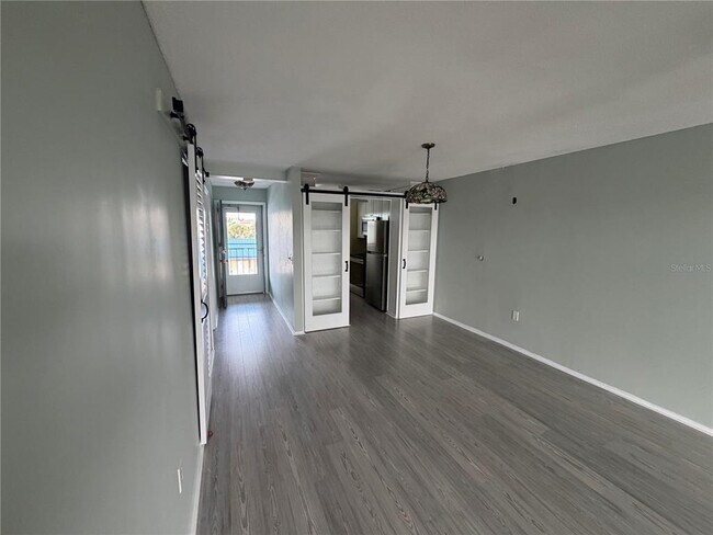 Building Photo - 649 S Tamiami Trl