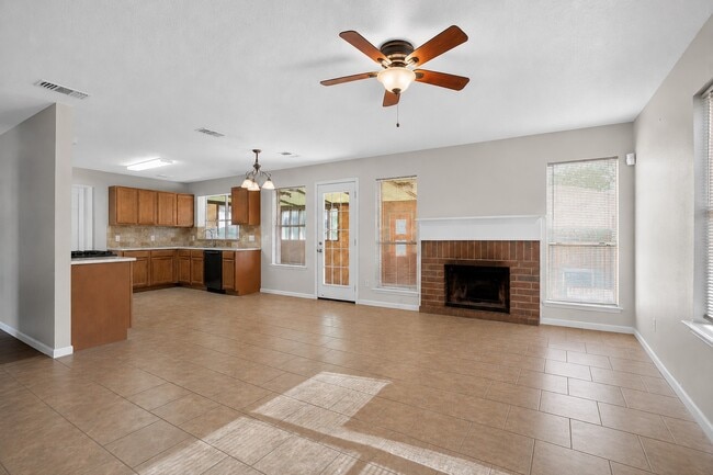 Building Photo - 20615 Valley Wells Dr