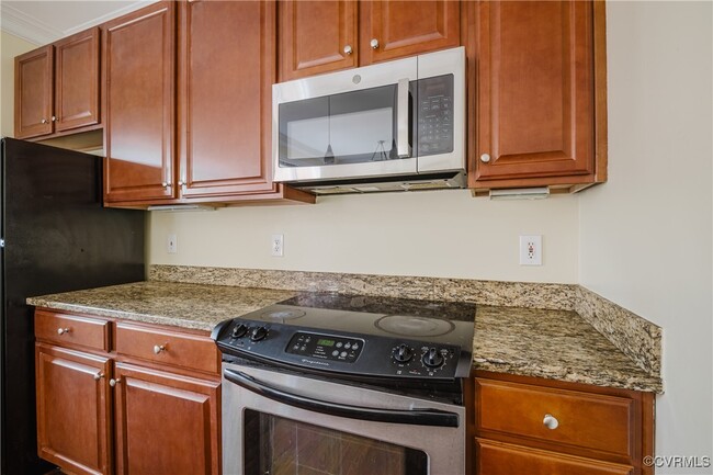 Building Photo - 603 Chamberlayne Pkwy