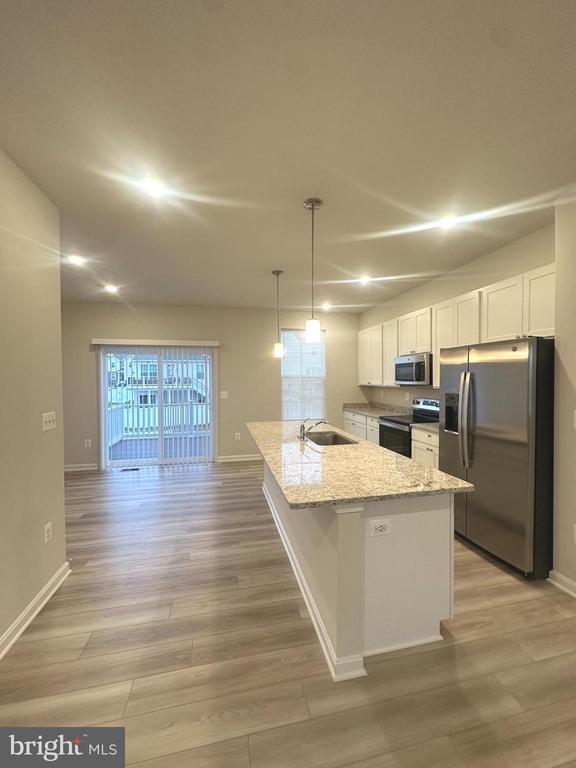 Building Photo - 106 Telluride Wy