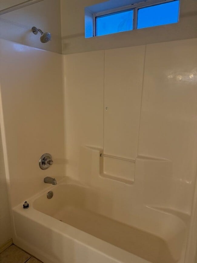 Building Photo - Close to Holloman AFB