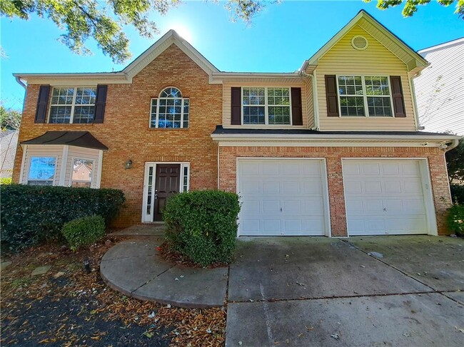 Building Photo - 3940 Crescent Walk Ln NE