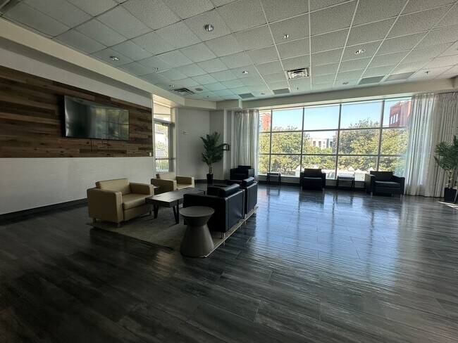 Building Photo - Luxury guard-gated mid-rise Manhattan Cond...