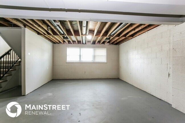 Building Photo - 1766 Newfield Rd