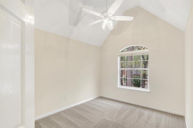 Building Photo - 100 S Piper Trace