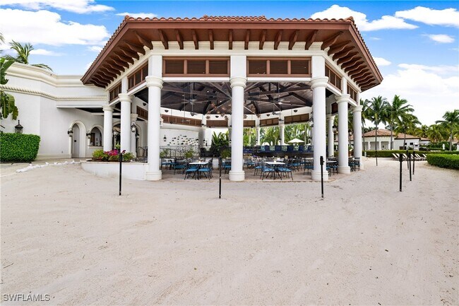 Building Photo - 10733 Mirasol Dr
